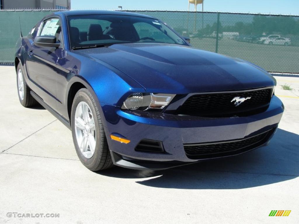 2011 Mustang V6 Coupe - Kona Blue Metallic / Charcoal Black photo #1