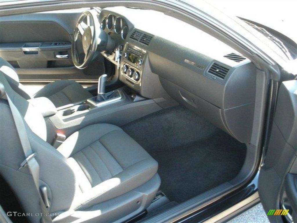 Dark Slate Gray Interior 2009 Dodge Challenger R/T Photo #39100710