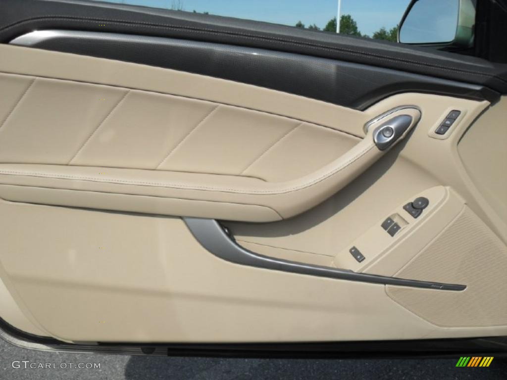 2011 Cadillac CTS Coupe Cashmere/Cocoa Door Panel Photo #39100822