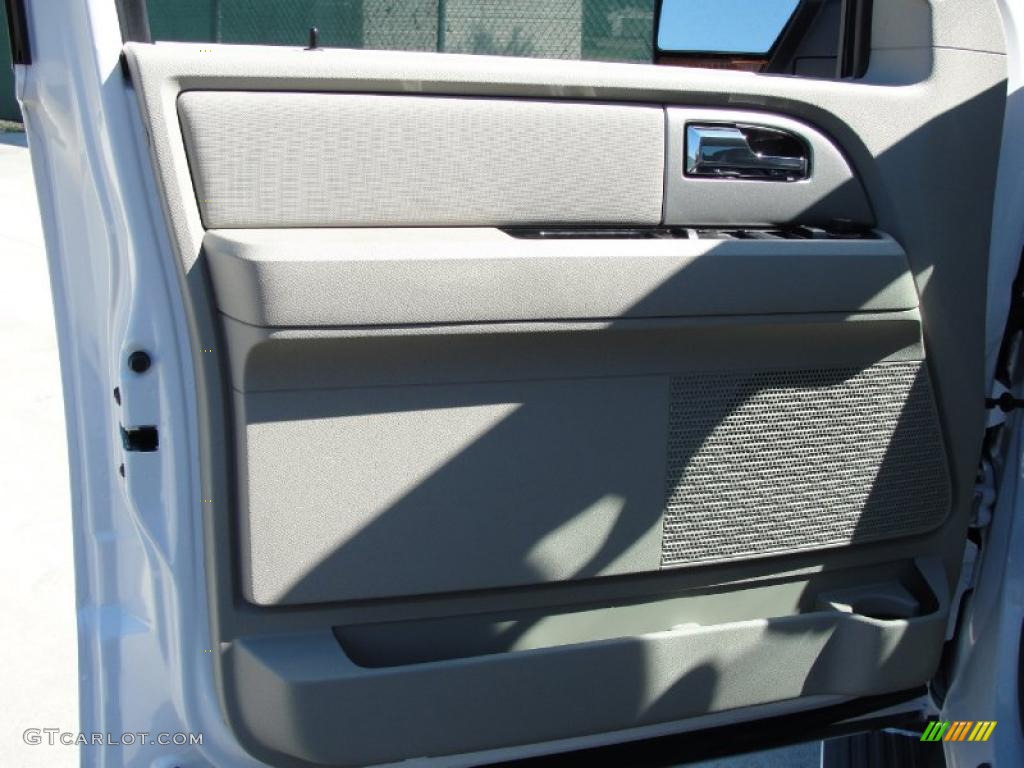 2011 Ford Expedition EL Limited Stone Door Panel Photo #39100926