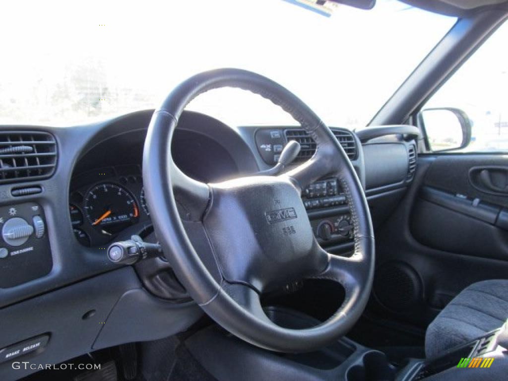 2001 GMC Jimmy SLS 4x4 Pewter Steering Wheel Photo #39102486