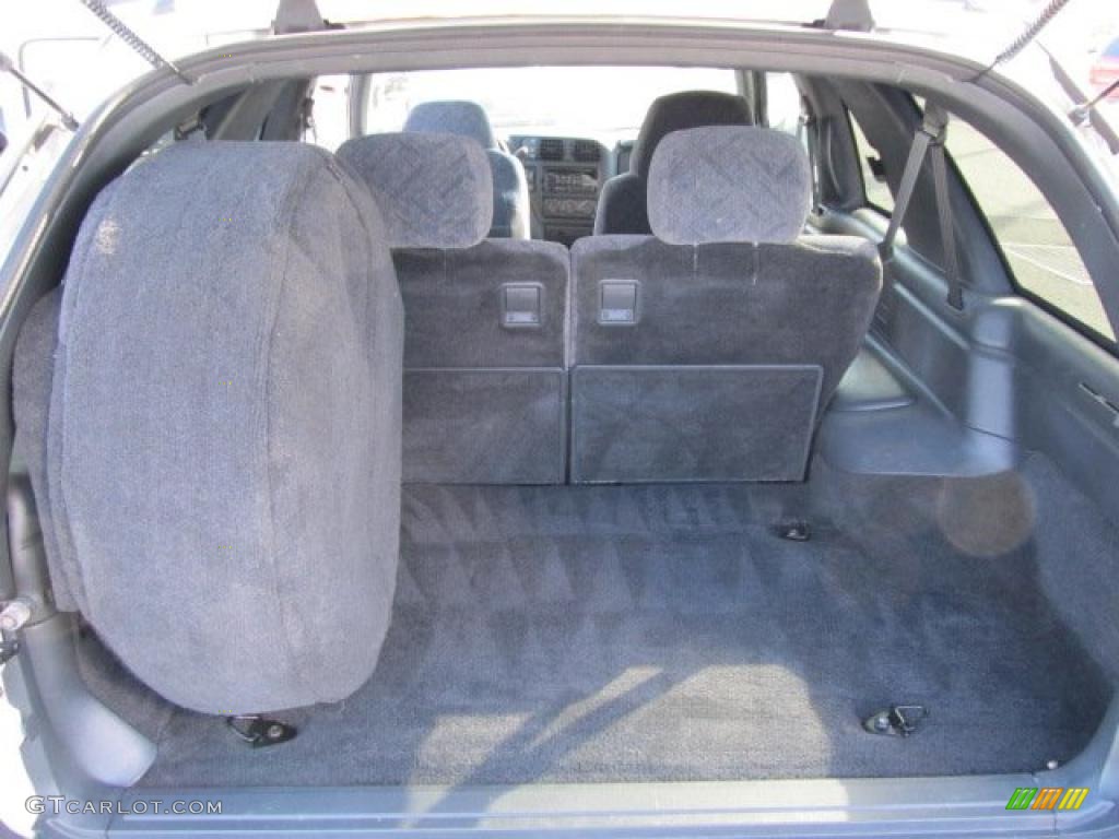 2001 GMC Jimmy SLS 4x4 Trunk Photo #39102705
