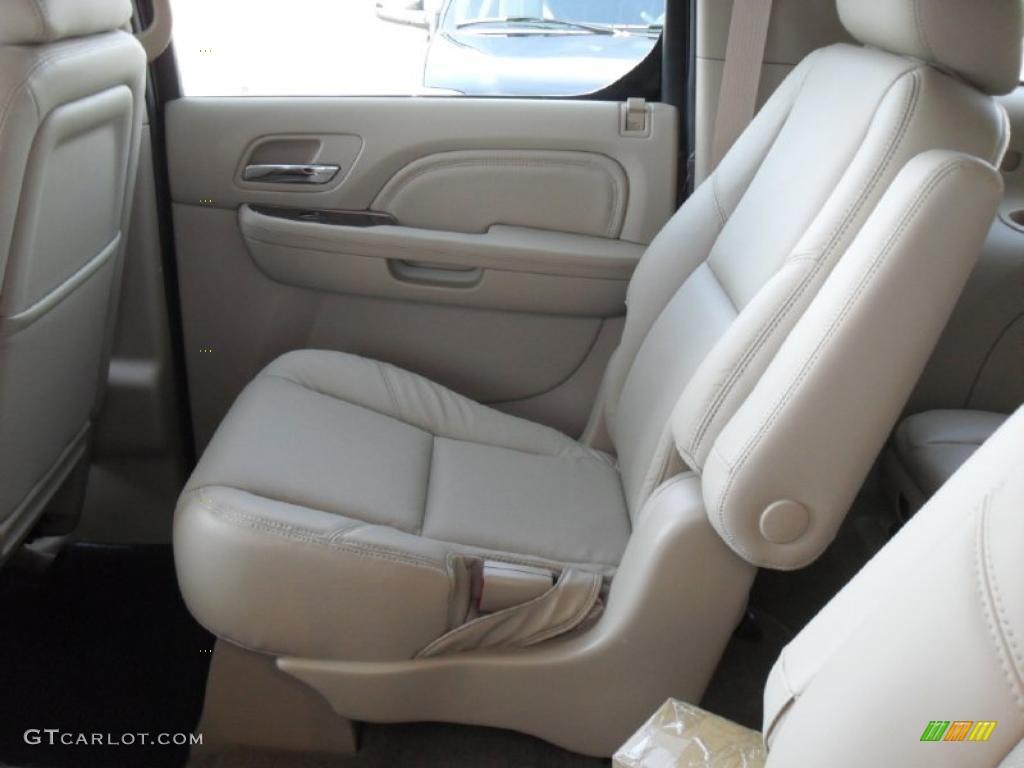 Cashmere/Cocoa Interior 2011 Cadillac Escalade ESV Luxury AWD Photo #39103069