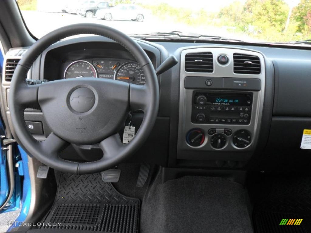 2011 Chevrolet Colorado LT Extended Cab Ebony Dashboard Photo #39103477