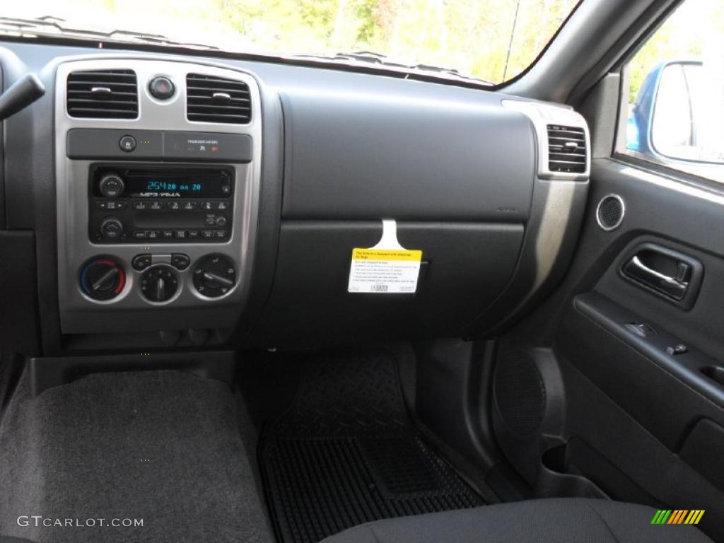 2011 Chevrolet Colorado LT Extended Cab Ebony Dashboard Photo #39103498