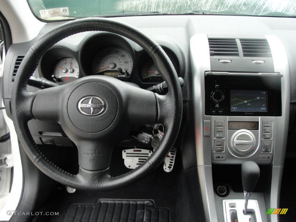 2005 Scion tC Standard tC Model Dark Gray Steering Wheel Photo #39105621