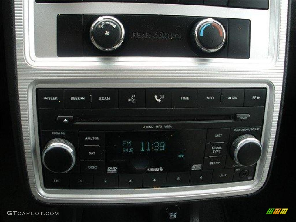 2009 Dodge Journey SXT Controls Photo #39105717