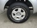2006 Nissan Frontier SE King Cab Wheel and Tire Photo