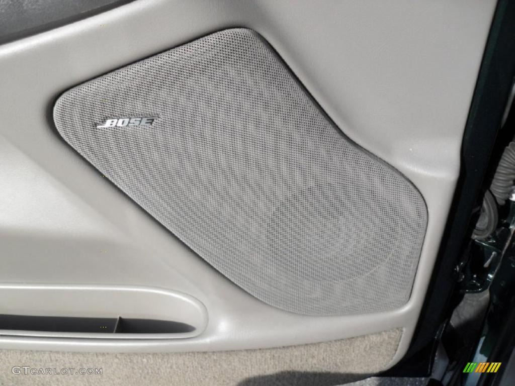 2003 Suburban 1500 Z71 4x4 - Dark Green Metallic / Gray/Dark Charcoal photo #10