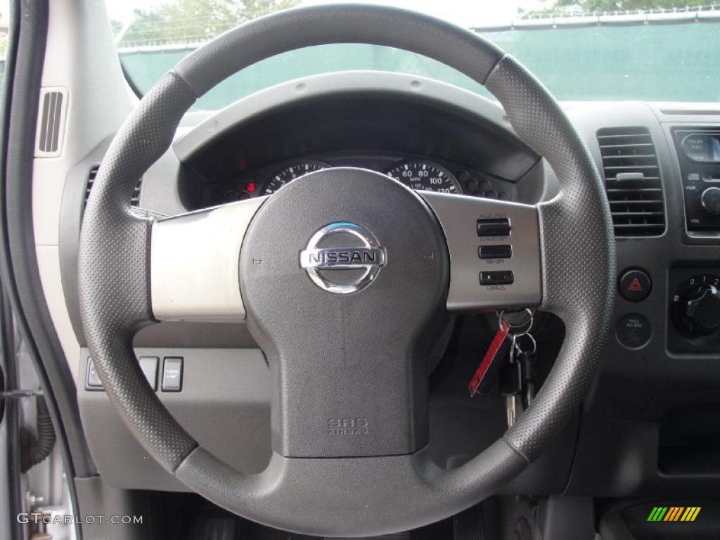 2006 Nissan Frontier SE King Cab Steering Wheel Photos