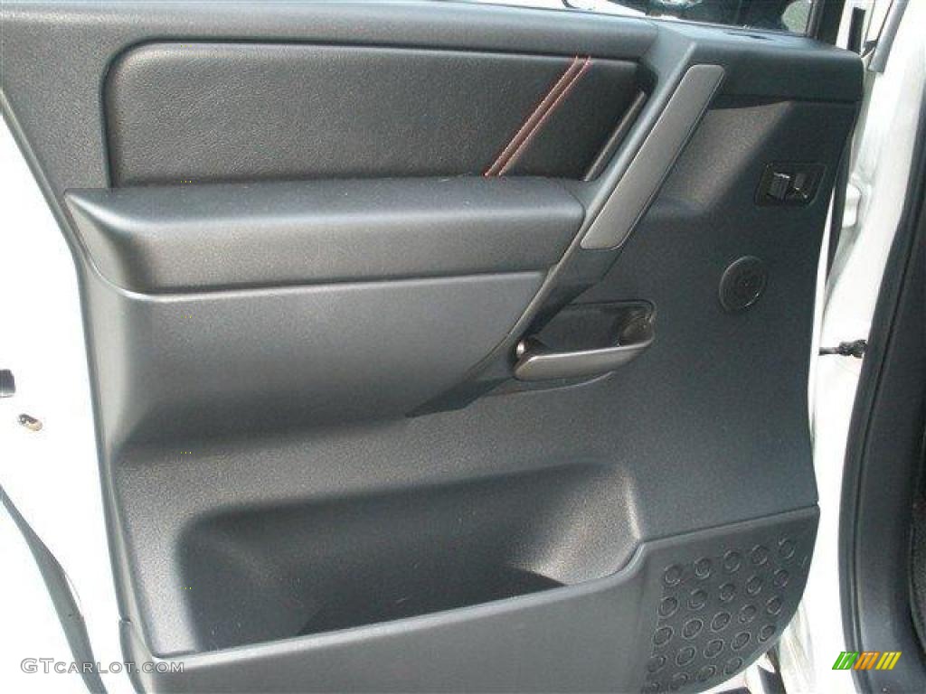 2008 Nissan Titan Pro-4X Crew Cab 4x4 Pro 4X Charcoal Door Panel Photo #39106809