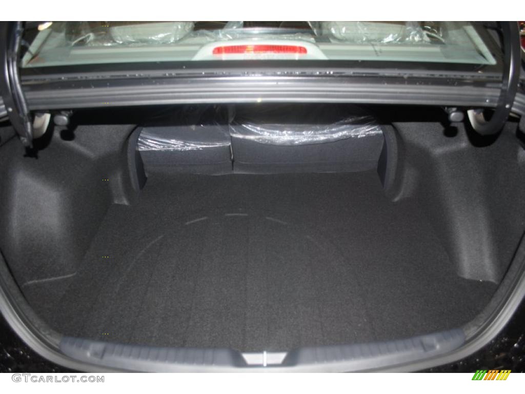2011 Kia Forte EX Trunk Photo #39107241