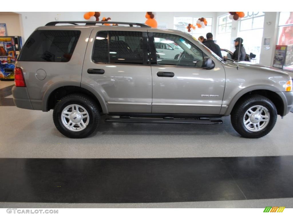 2002 Explorer XLS 4x4 - Mineral Grey Metallic / Medium Parchment photo #7