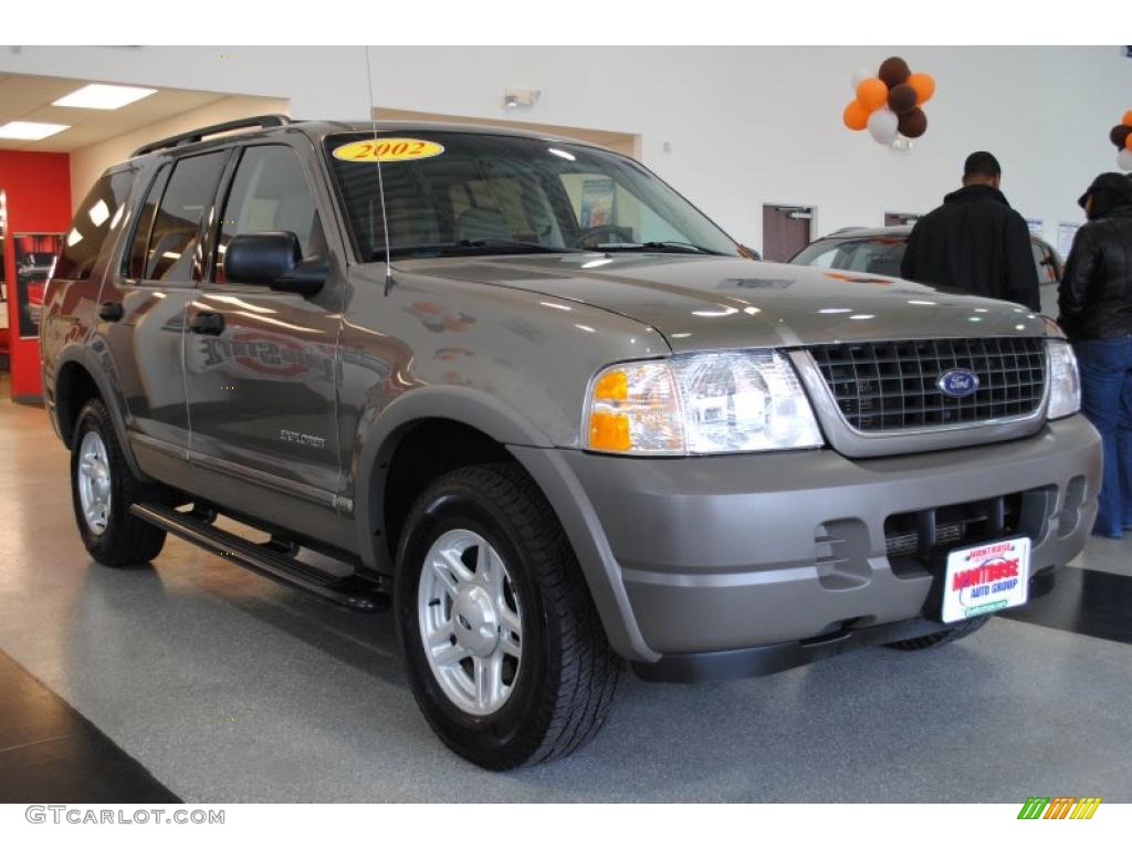 2002 Explorer XLS 4x4 - Mineral Grey Metallic / Medium Parchment photo #8