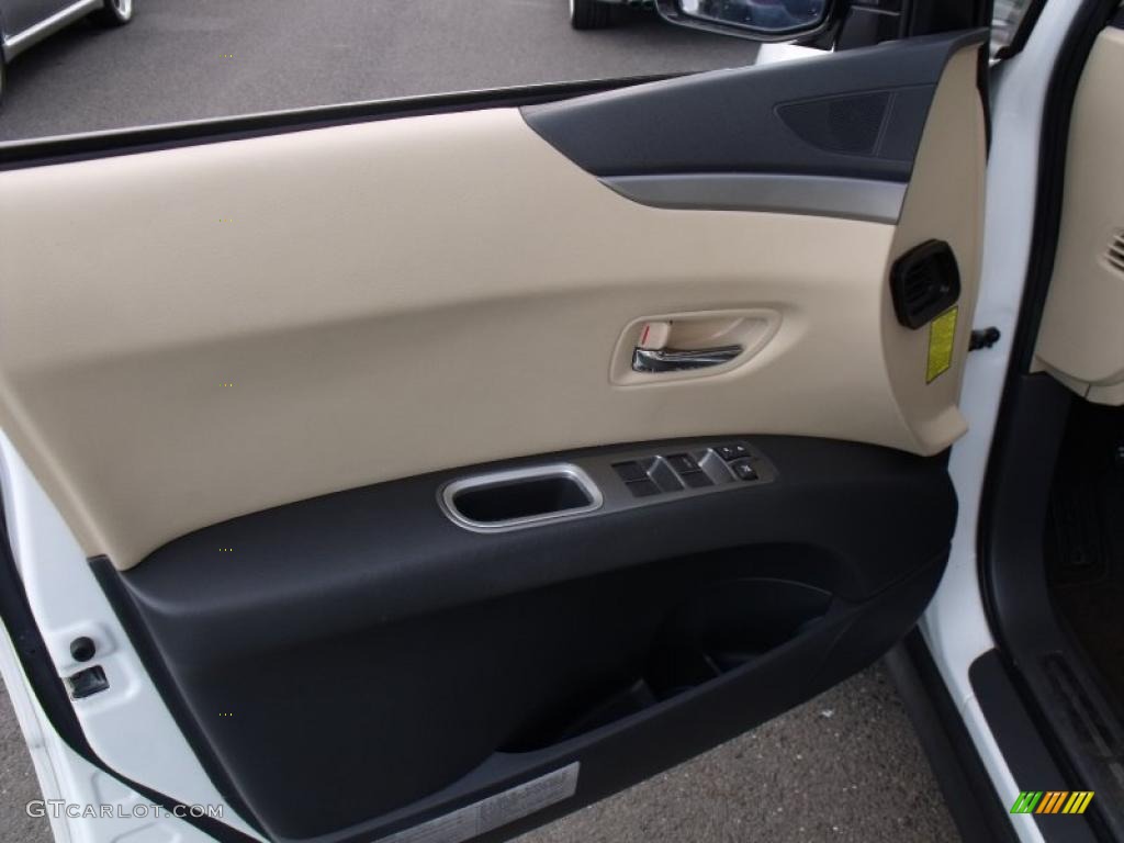 2008 Subaru Tribeca Limited 7 Passenger Desert Beige Door Panel Photo #39111245