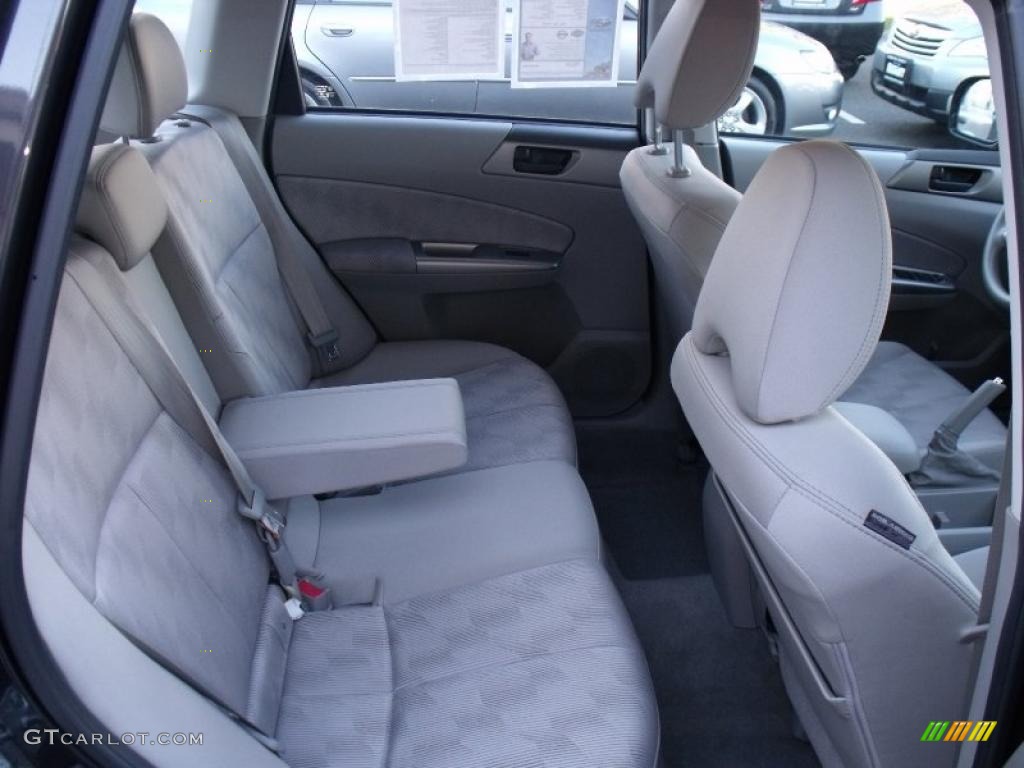 2009 Forester 2.5 X - Obsidian Black Pearl / Platinum photo #14