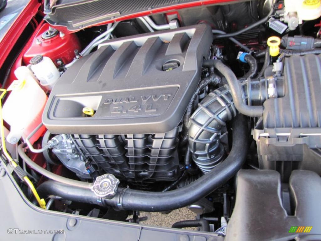 2010 Dodge Avenger R/T 2.4 Liter DOHC 16-Valve Dual VVT 4 Cylinder Engine Photo #39113057