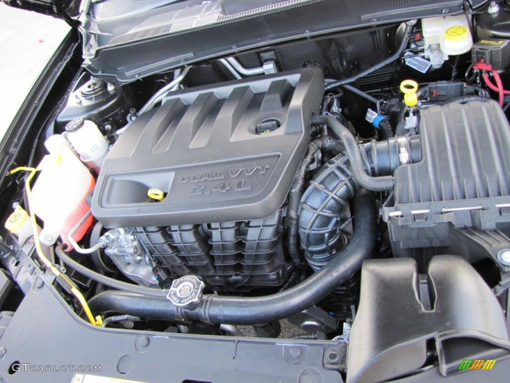 2010 Dodge Avenger R/T 2.4 Liter DOHC 16-Valve Dual VVT 4 Cylinder Engine Photo #39113549