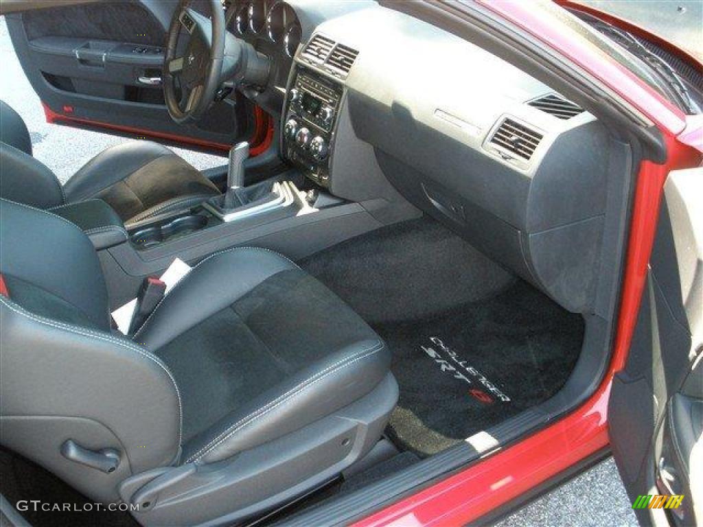 Dark Slate Gray Interior 2009 Dodge Challenger SRT8 Photo #39113718