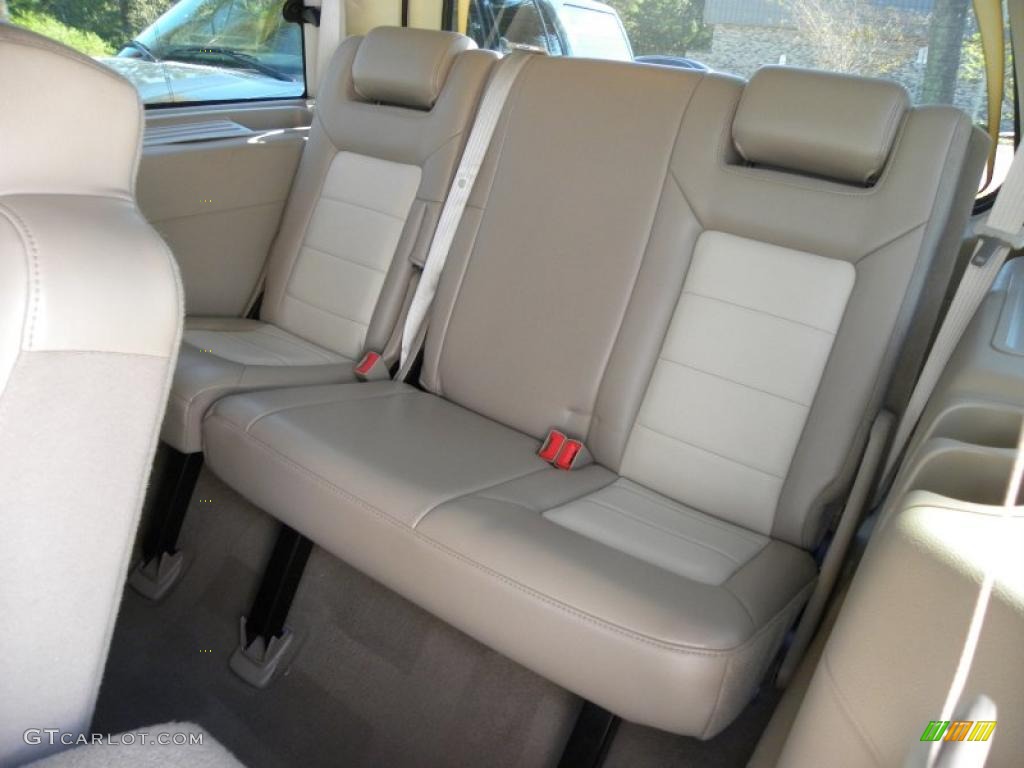 Medium Parchment Interior 2004 Ford Expedition Eddie Bauer Photo #39114904