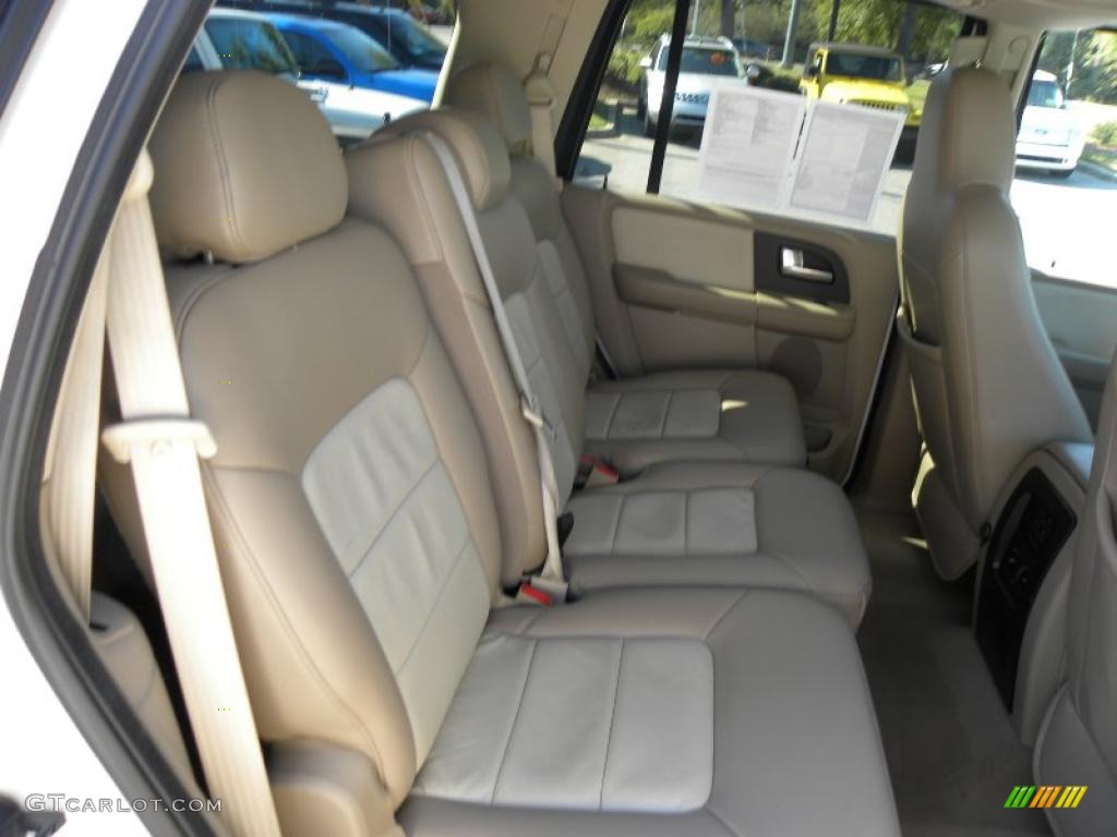 Medium Parchment Interior 2004 Ford Expedition Eddie Bauer Photo #39115000