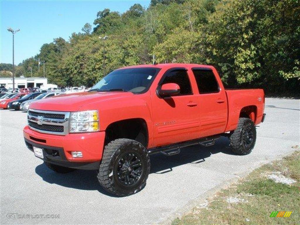 2009 Silverado 1500 LTZ Crew Cab 4x4 - Victory Red / Light Cashmere photo #7