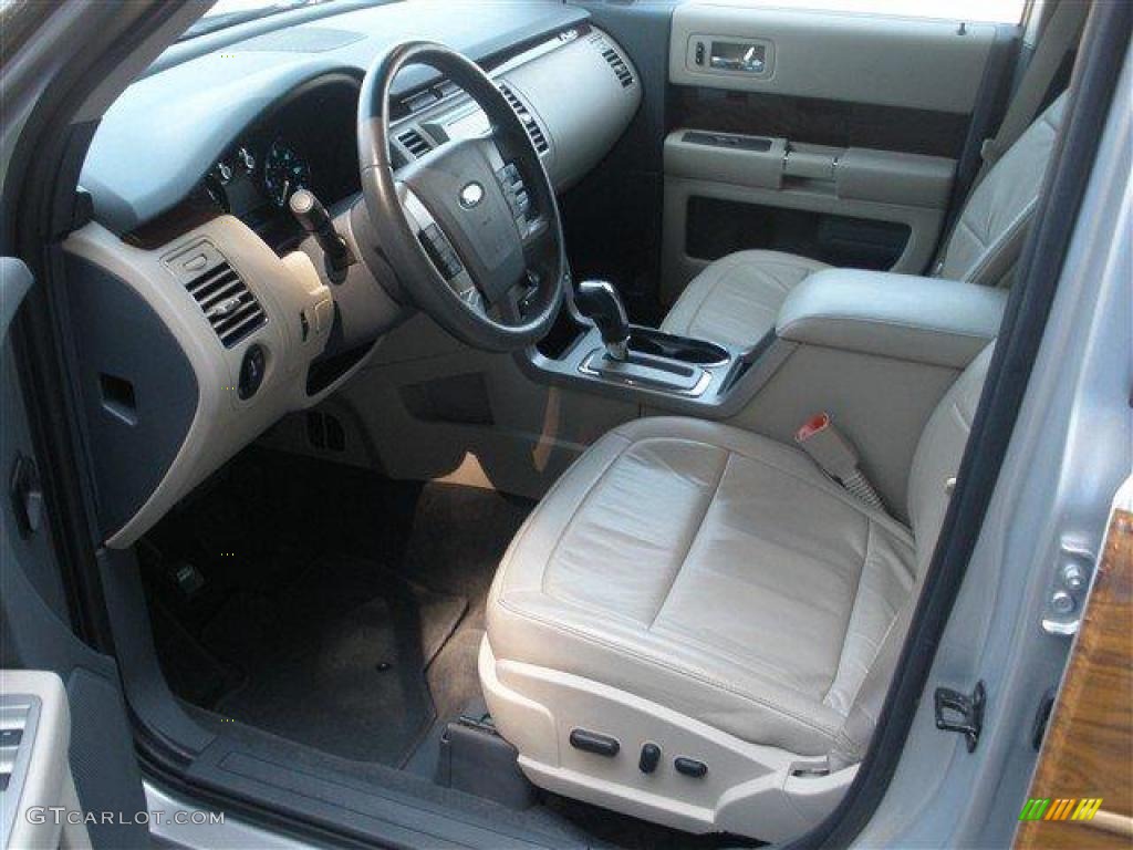 Medium Light Stone Interior 2009 Ford Flex SEL Photo #39117069