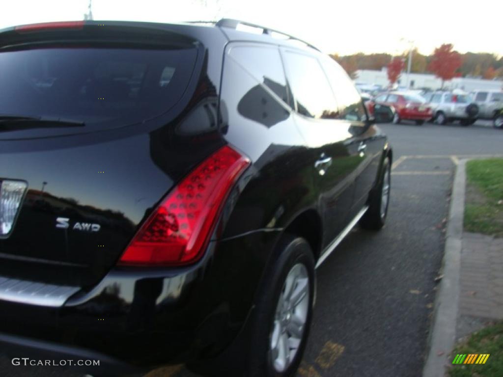 2006 Murano S AWD - Super Black / Charcoal photo #9