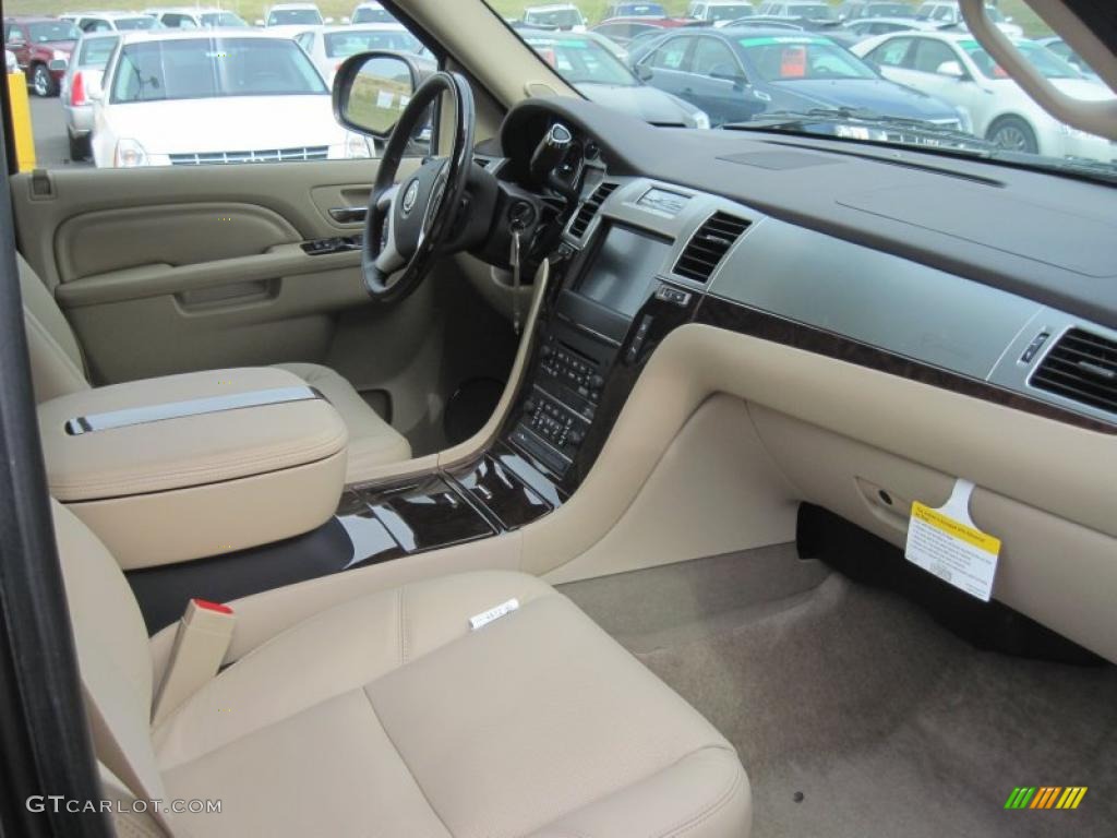 2011 Cadillac Escalade ESV Luxury AWD Cashmere/Cocoa Dashboard Photo #39122350