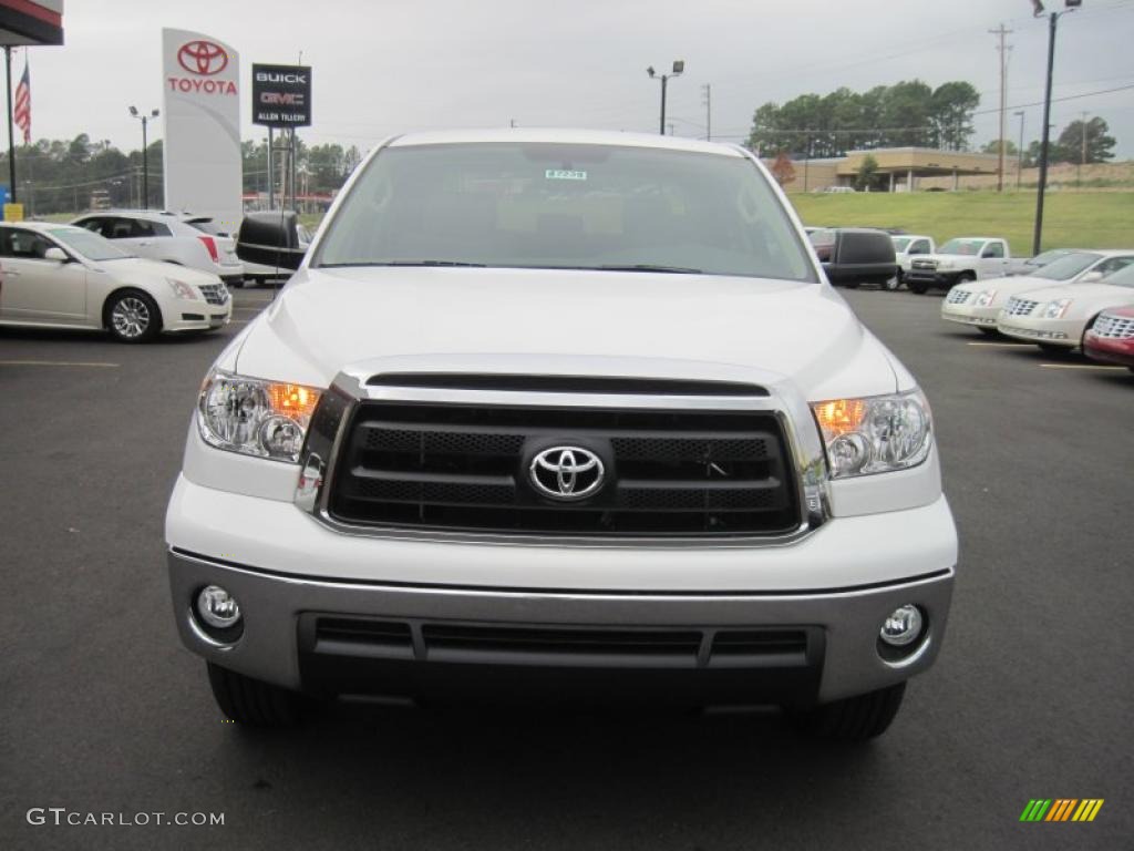 2011 Tundra CrewMax - Super White / Sand Beige photo #8