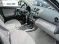Black - RAV4 I4 Photo No. 17