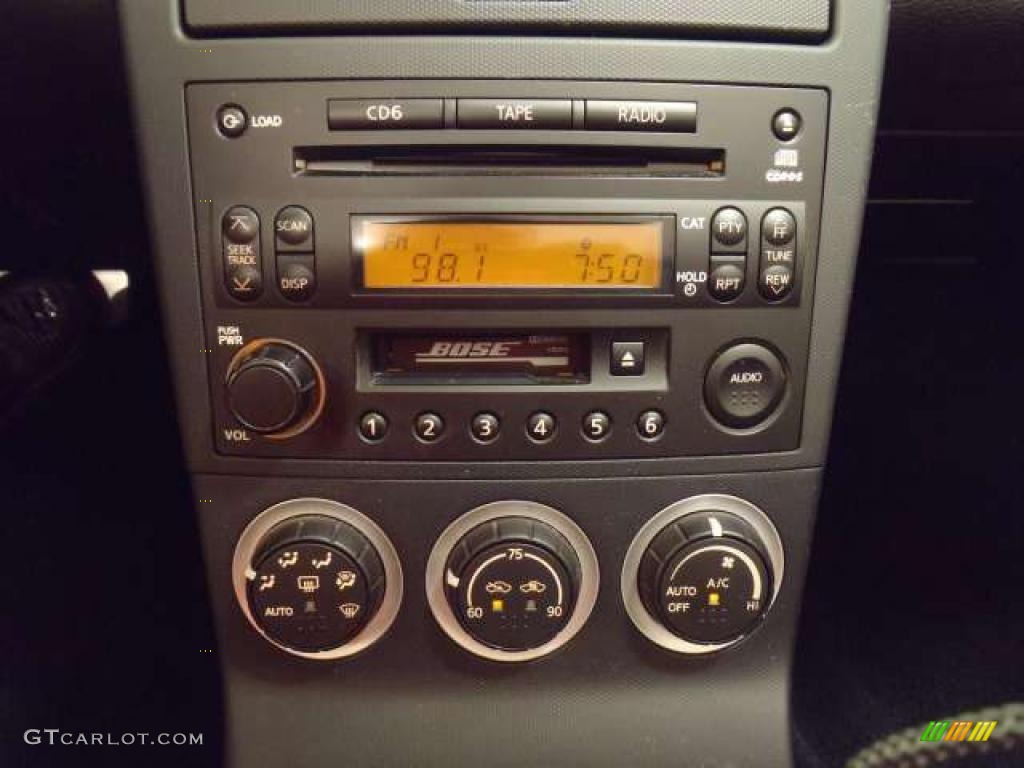 2004 Nissan 350Z Touring Roadster Controls Photo #39125683
