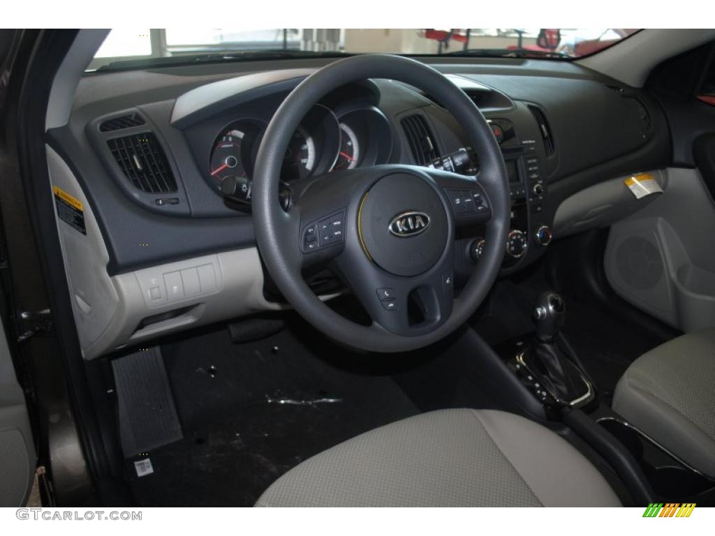 Stone Interior 2011 Kia Forte EX Photo #39125775