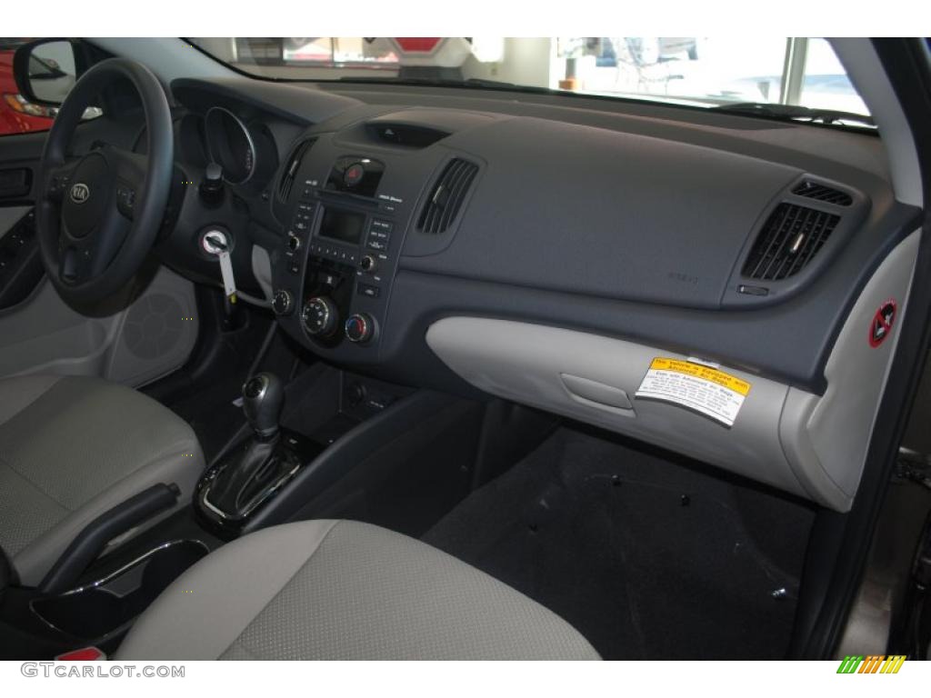 2011 Kia Forte EX Stone Dashboard Photo #39125787