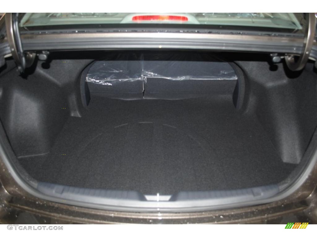 2011 Kia Forte EX Trunk Photo #39125899