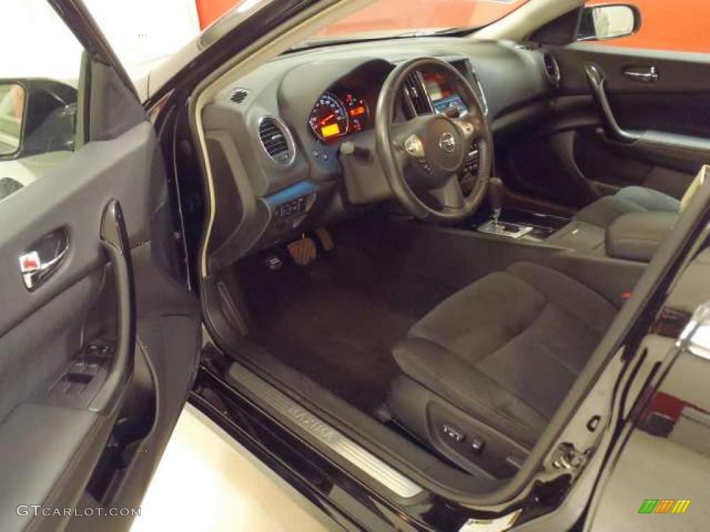 Charcoal Interior 2010 Nissan Maxima 3.5 S Photo #39125987