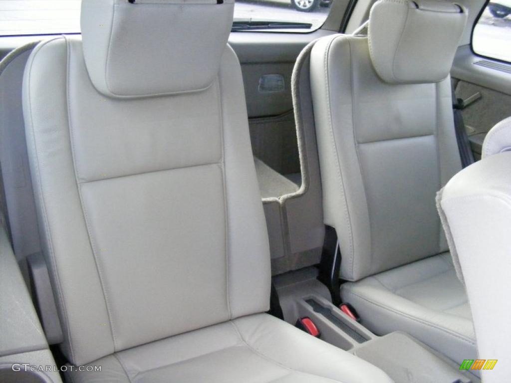 2005 Volvo XC90 2.5T interior Photo #39126367