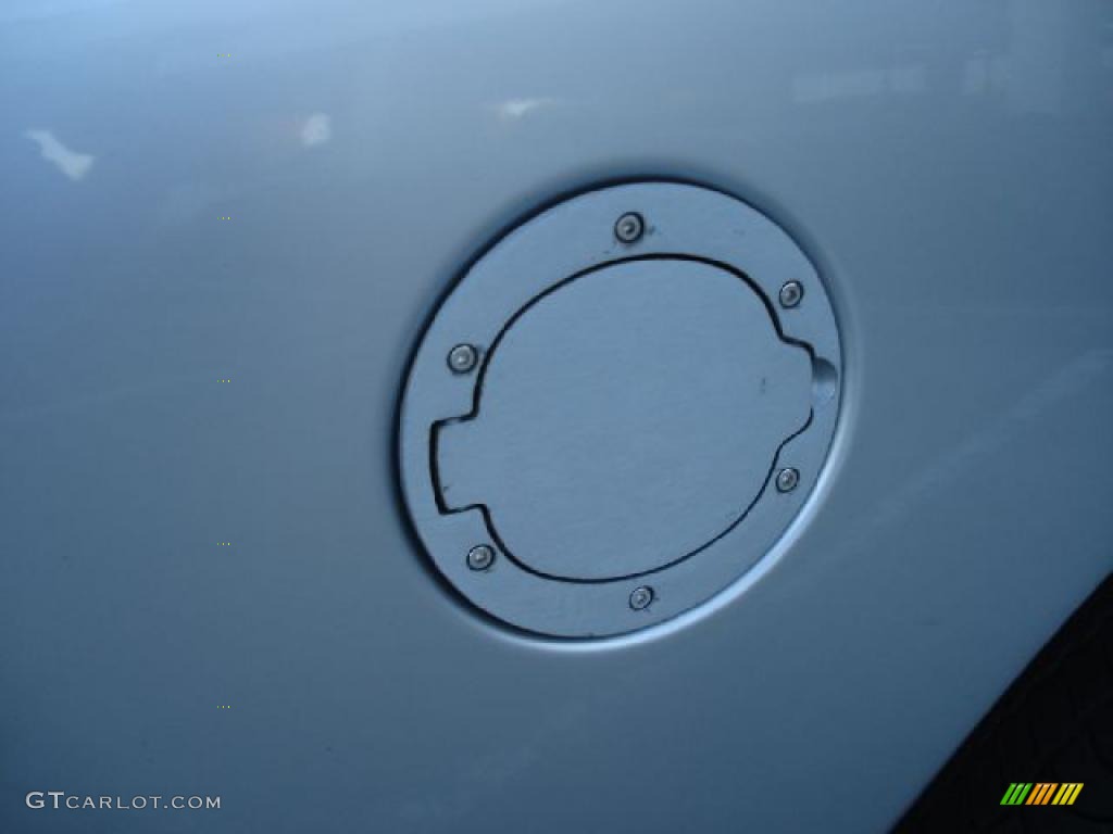 2004 Ram 1500 SLT Sport Quad Cab 4x4 - Bright Silver Metallic / Dark Slate Gray photo #29