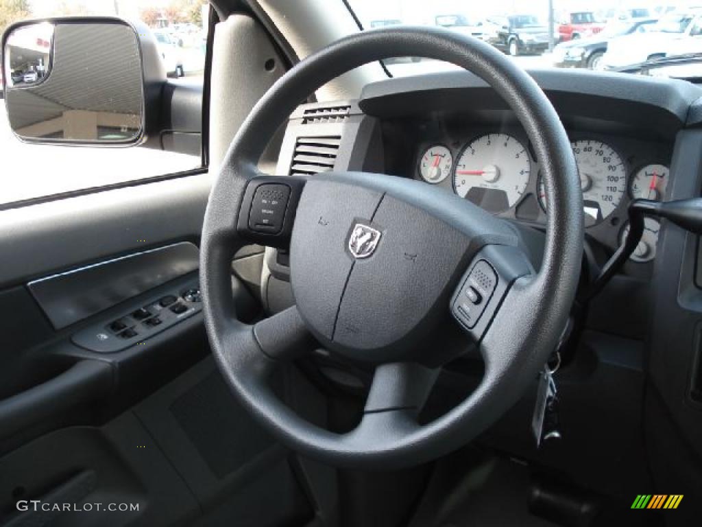 2007 Dodge Ram 2500 SLT Quad Cab 4x4 Medium Slate Gray Steering Wheel Photo #39126987