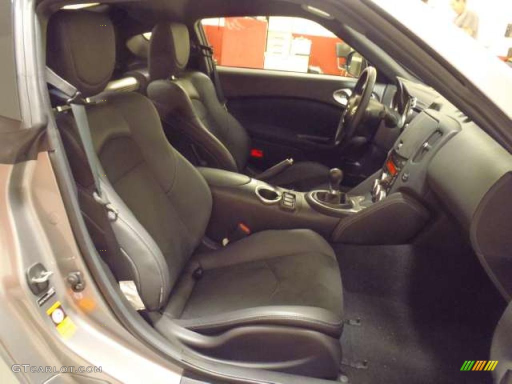 Black Leather Interior 2009 Nissan 370Z Sport Touring Coupe Photo #39127039