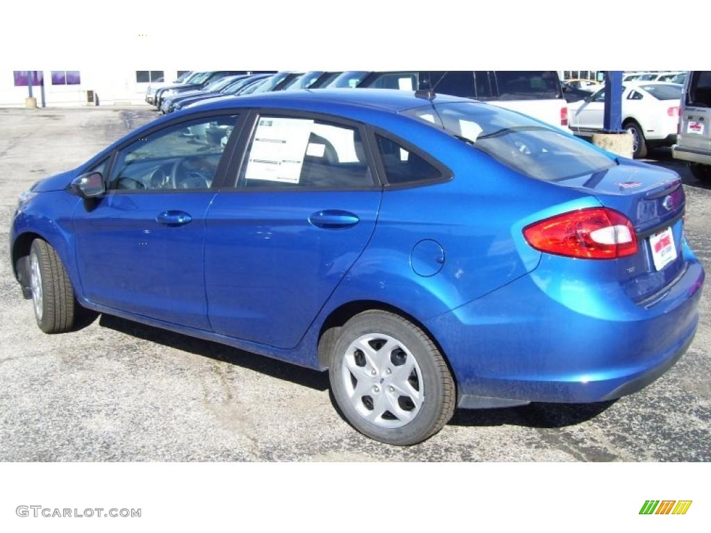 Blue Flame Metallic 2011 Ford Fiesta SE Sedan Exterior Photo #39127199