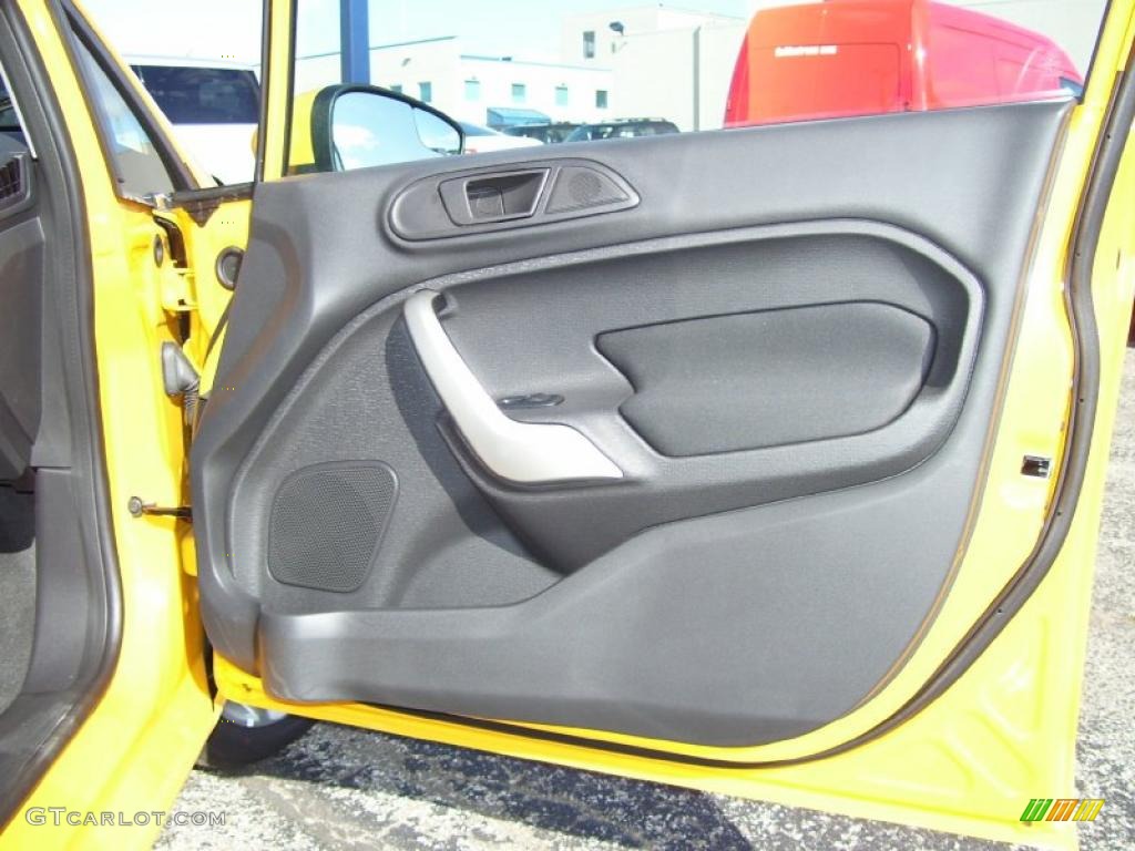 2011 Ford Fiesta SES Hatchback Charcoal Black/Blue Cloth Door Panel Photo #39127943