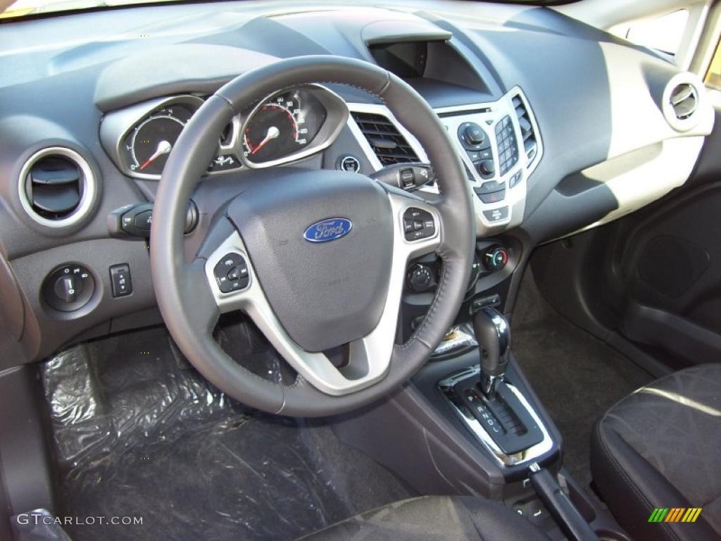 Charcoal Black/Blue Cloth Interior 2011 Ford Fiesta SES Hatchback Photo #39128099