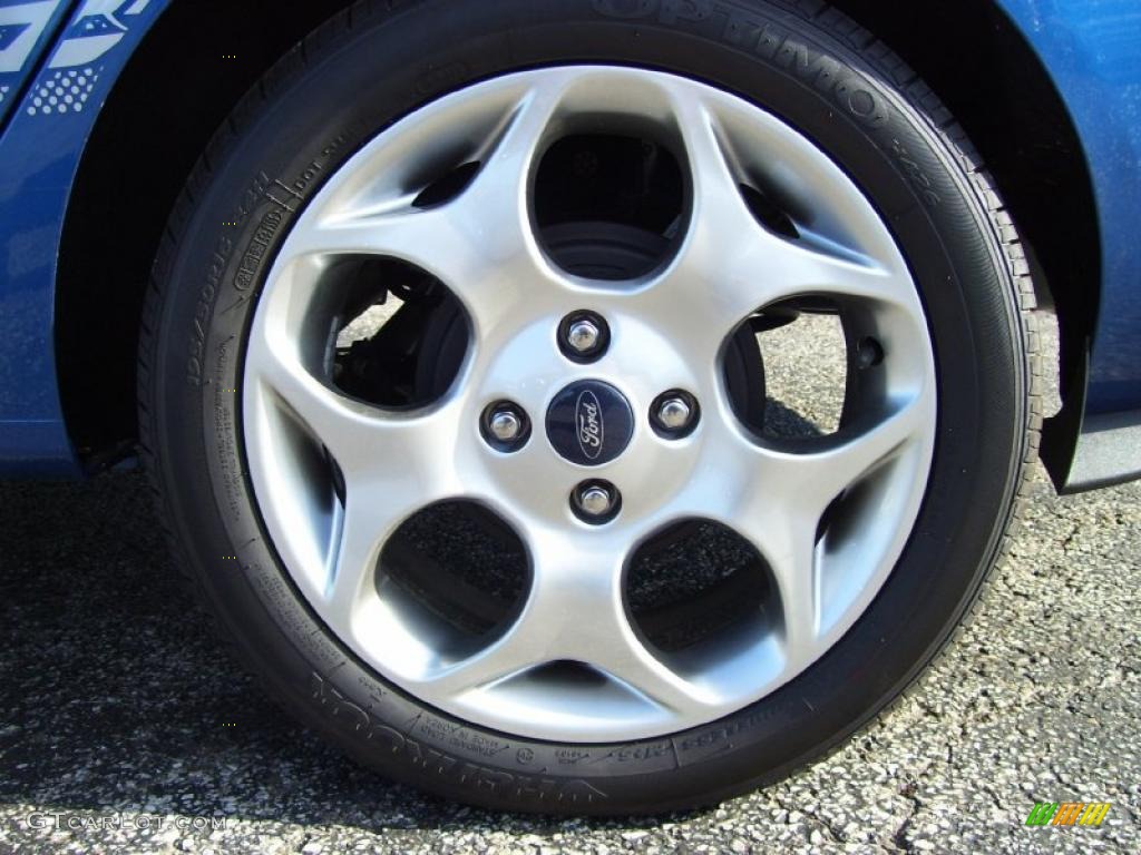 2011 Ford Fiesta SEL Sedan Wheel Photo #39129383