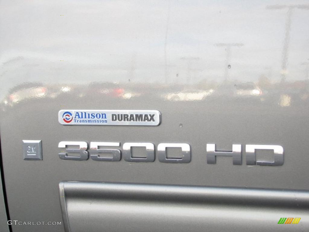 2008 GMC Sierra 3500HD SLE Crew Cab 4x4 Marks and Logos Photos