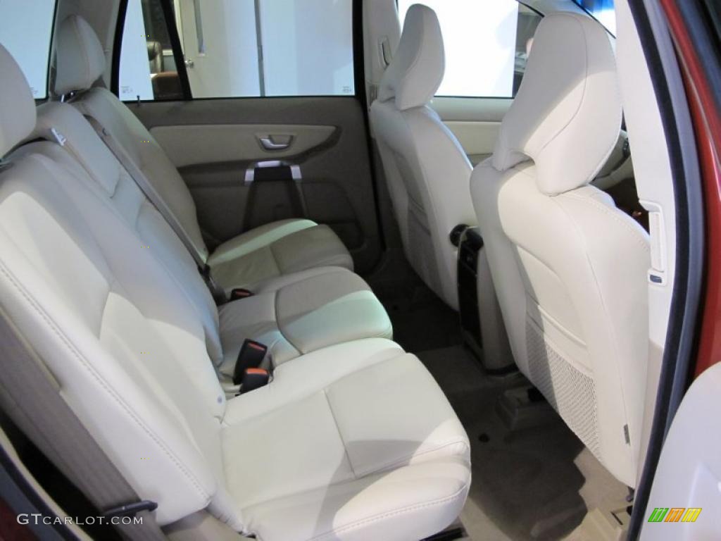 Beige Interior 2011 Volvo XC90 3.2 Photo #39130223