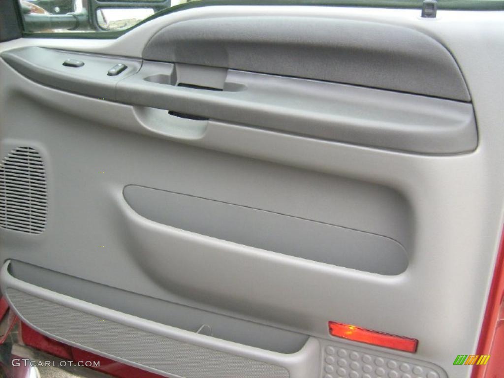 2003 Ford F350 Super Duty XLT SuperCab 4x4 Door Panel Photos