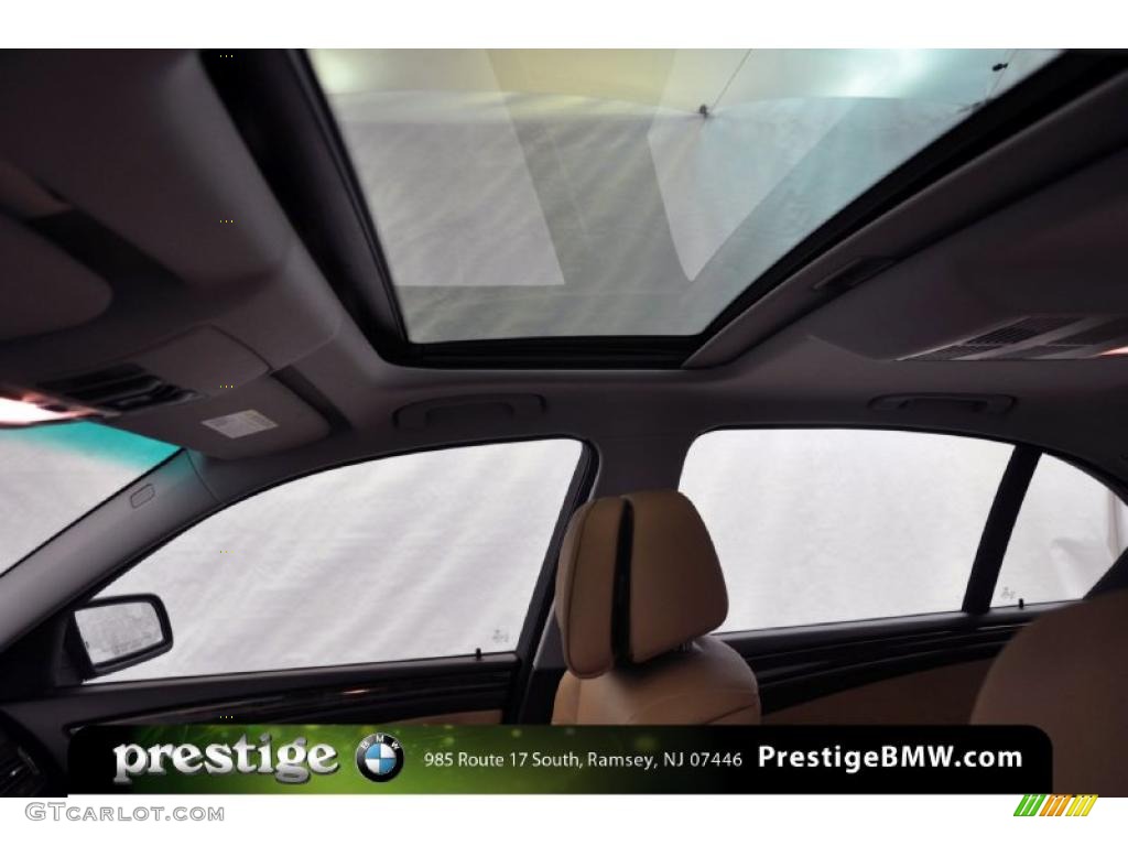 2008 BMW 5 Series 550i Sedan Sunroof Photo #39130723