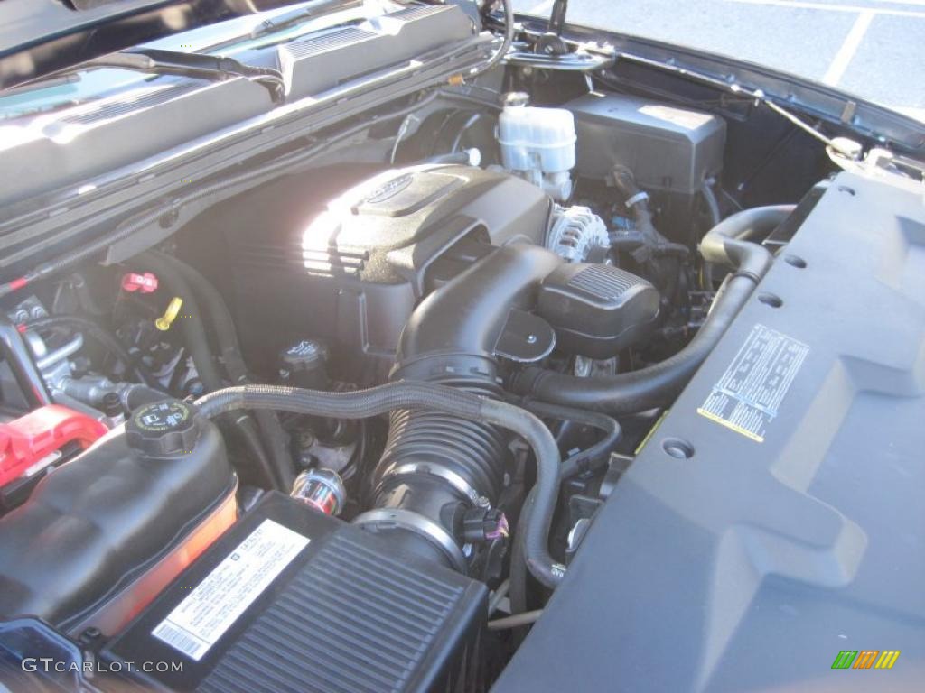 2007 Chevrolet Silverado 1500 Work Truck Regular Cab 4x4 4.8 Liter OHV 16-Valve Vortec V8 Engine Photo #39130959