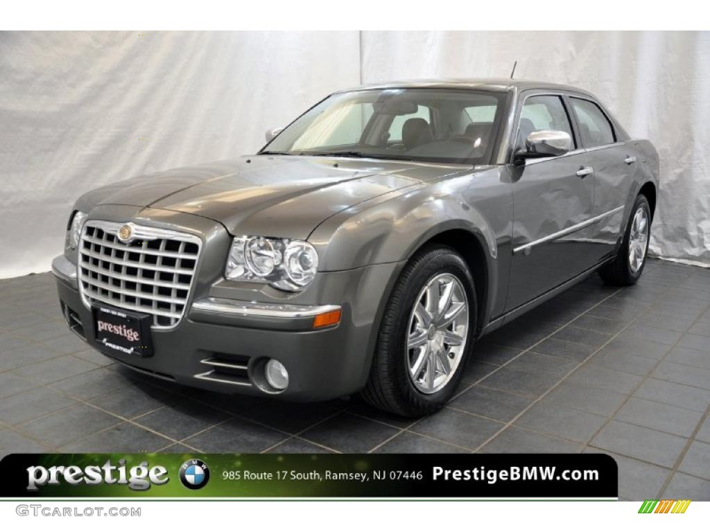 Dark Titanium Metallic Chrysler 300